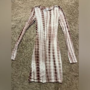 Princess polly body on dress